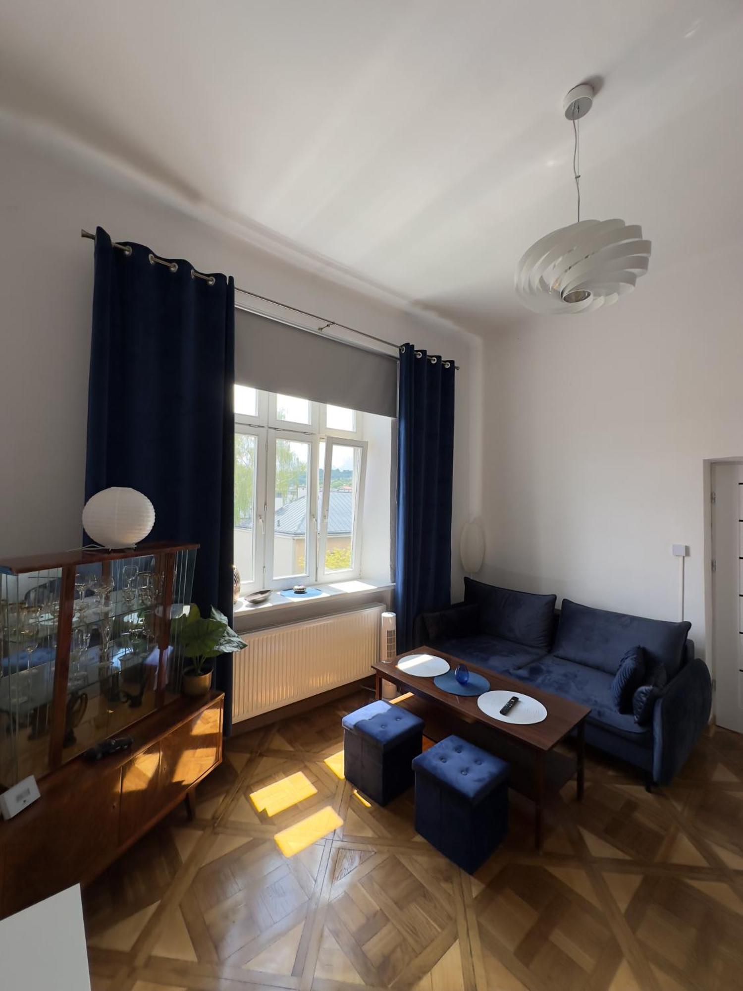 Sloneczne Studio Z Balkonem! Przemysl Ngoại thất bức ảnh